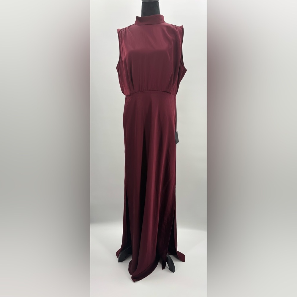 Lulus Classic Elegance Wine Satin Mock neck keyhole back Maxi Dress size XL NWT - Picture 5 of 13
